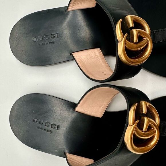 Gucci Black Leather Sandals with Gold Accent - Picture 3 of 12